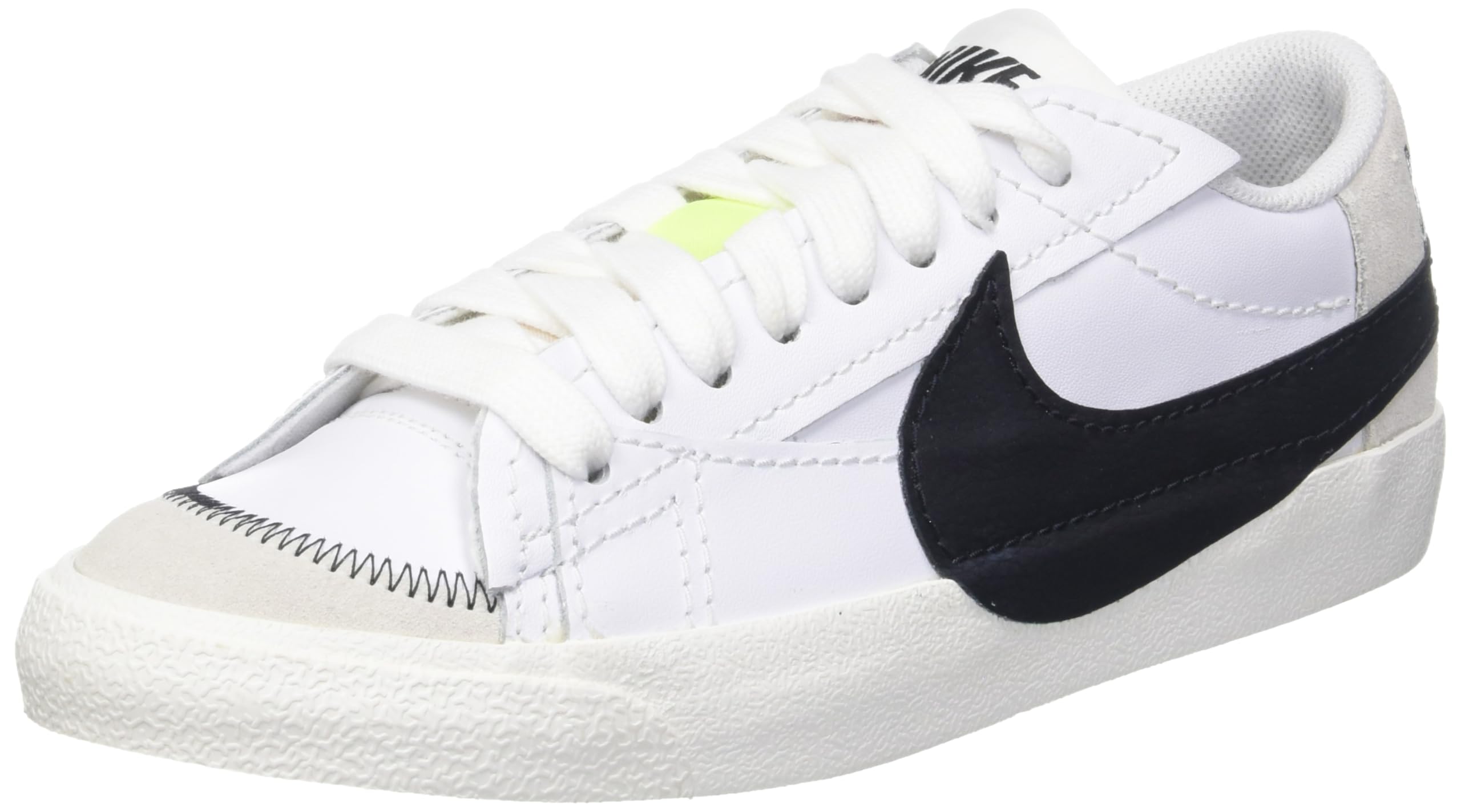 Nike Women's Blazer Low '77 Jumbo Sneaker