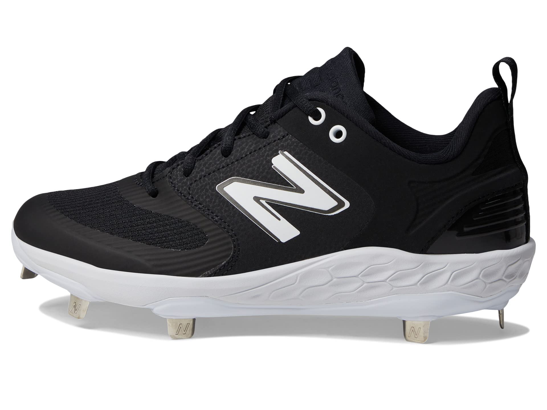 New Balance Women's Fresh Foam Velo V3 Softball Shoe