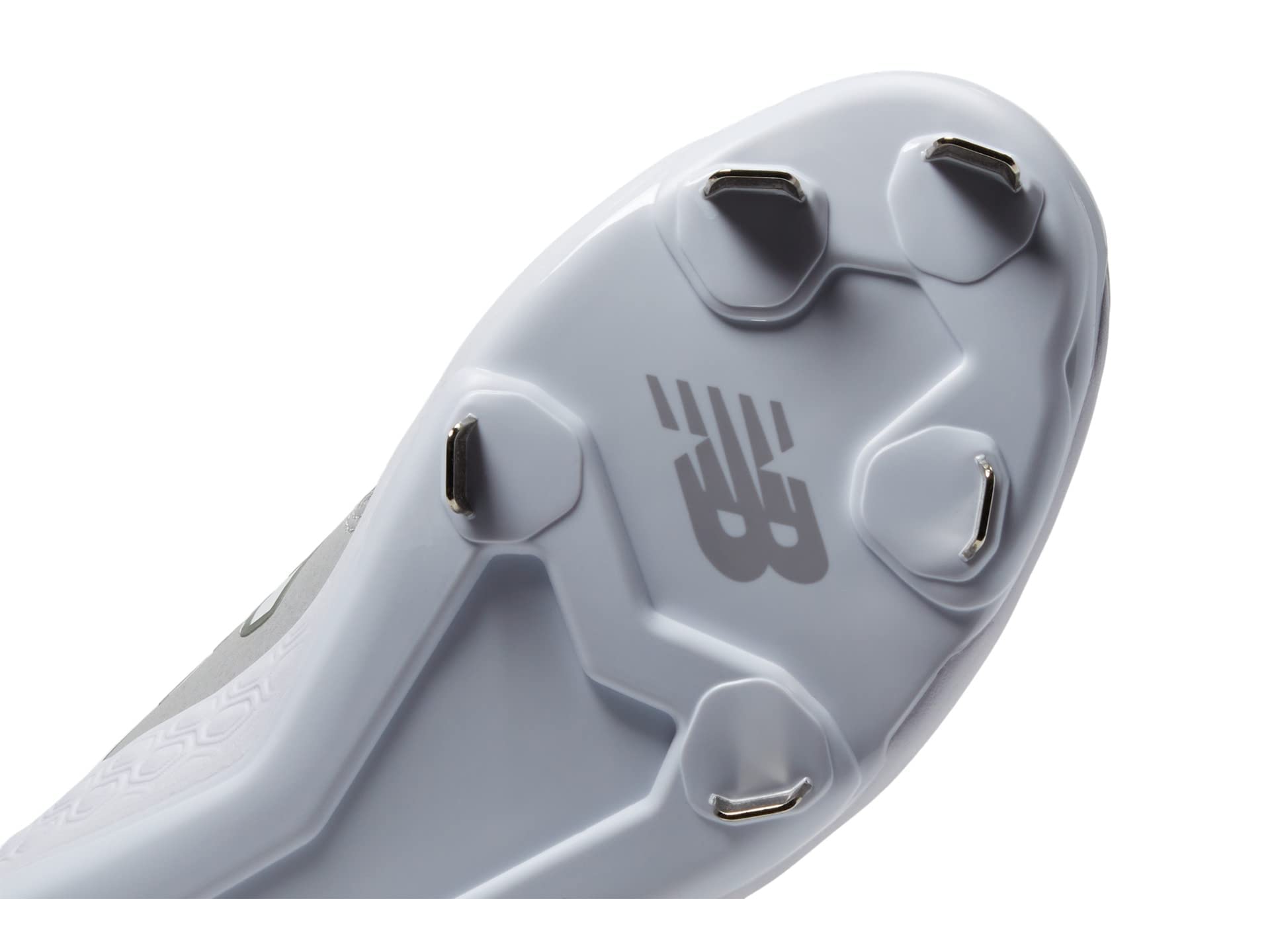 New Balance Women's Fresh Foam Velo V3 Softball Shoe