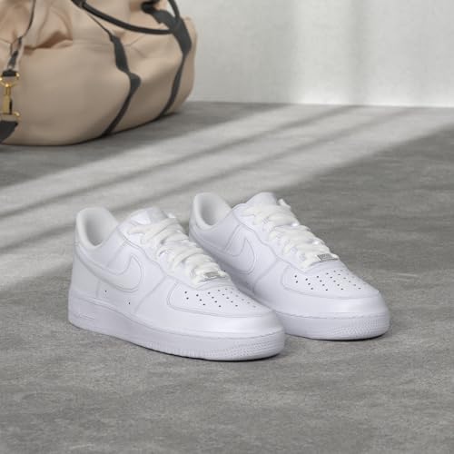 Nike Men's Air Force 1 '07 Sneaker