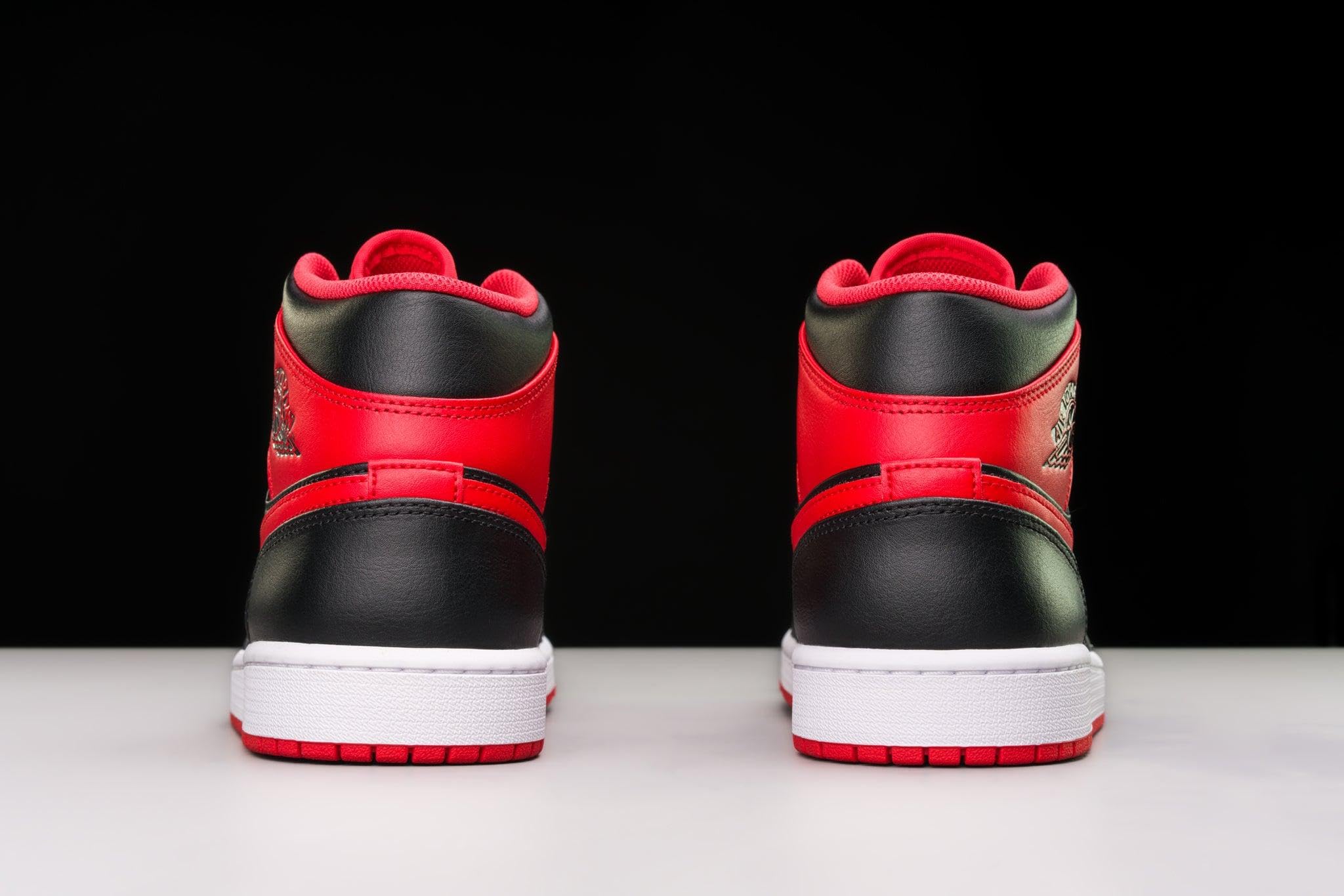 Nike Men's Air Jordan 1 Mid Sneaker