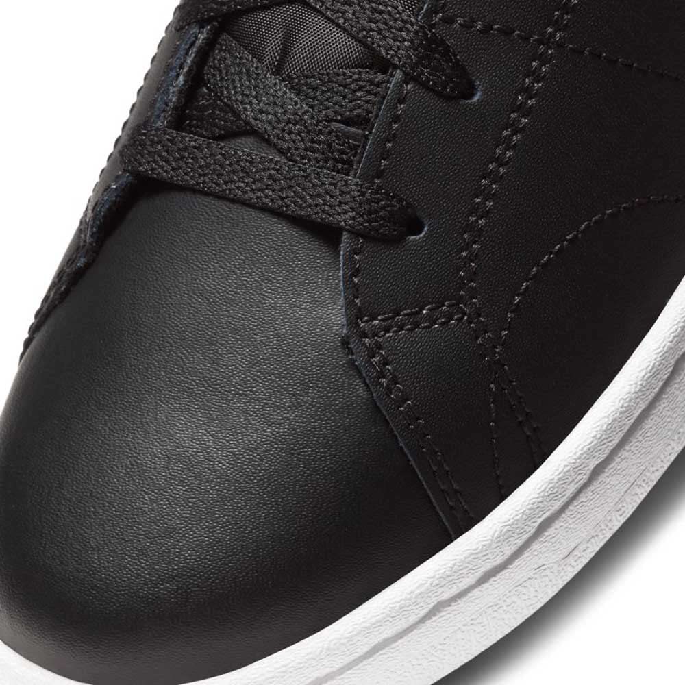 NIKE Men's Tennis Shoe