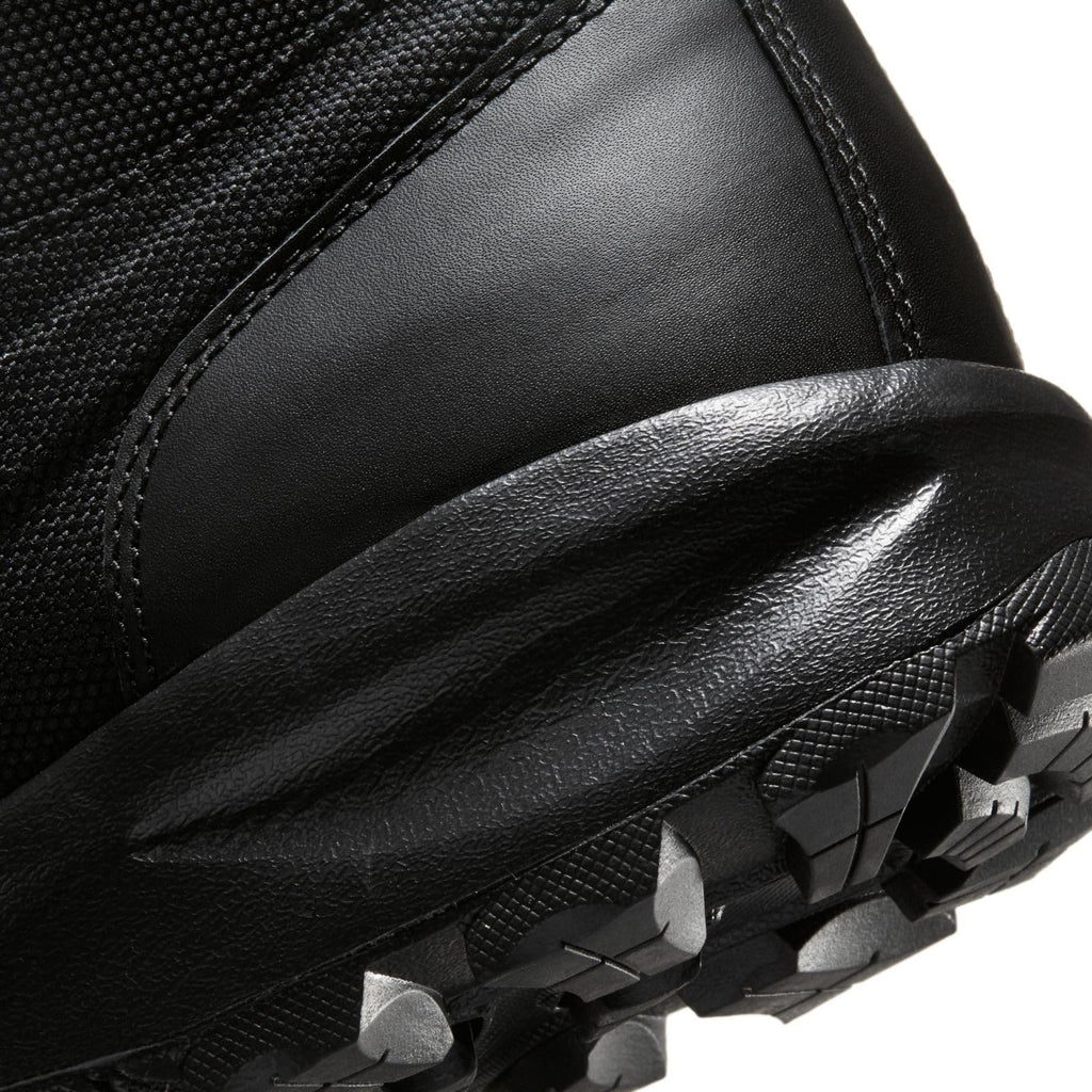 Nike Men's Manoa Leather Hiking Boot