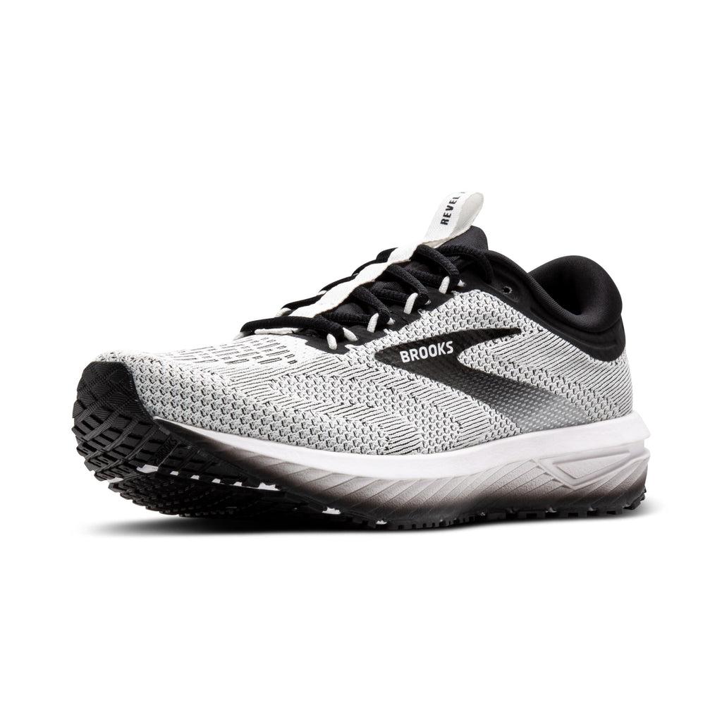 Brooks Men’s Revel 7 Neutral Running Shoe