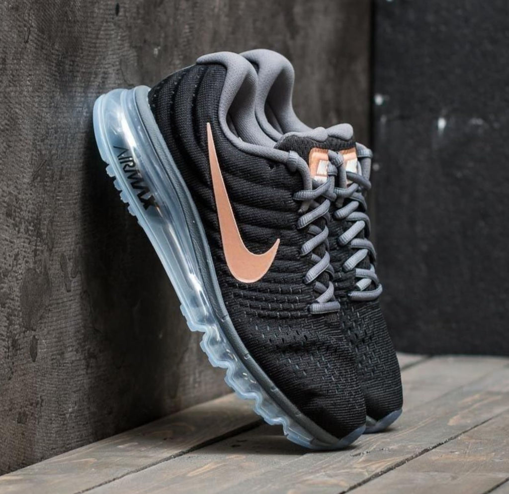 Nike Men's Air Monarch IV Cross Trainer