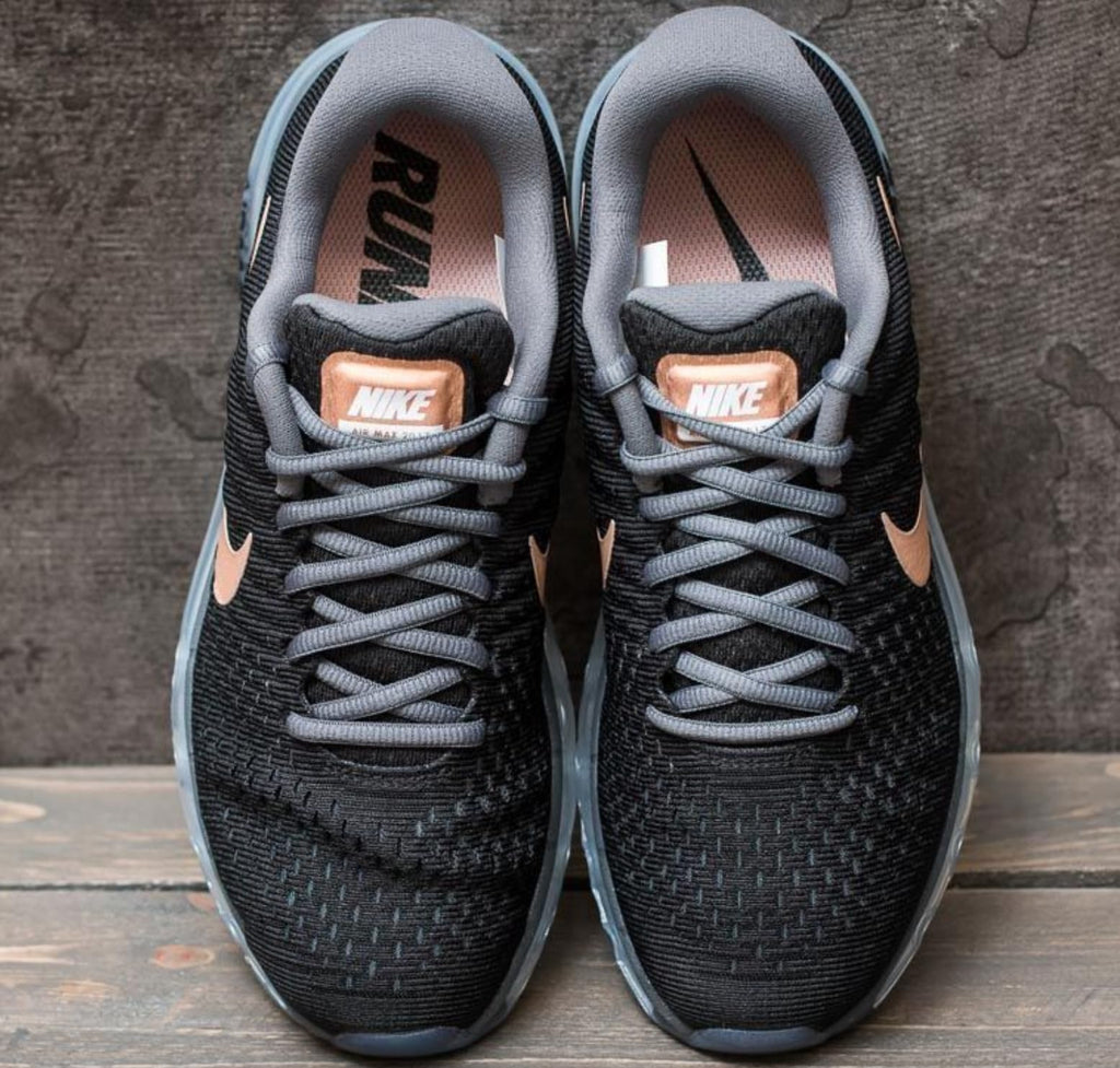 Nike Men's Air Monarch IV Cross Trainer