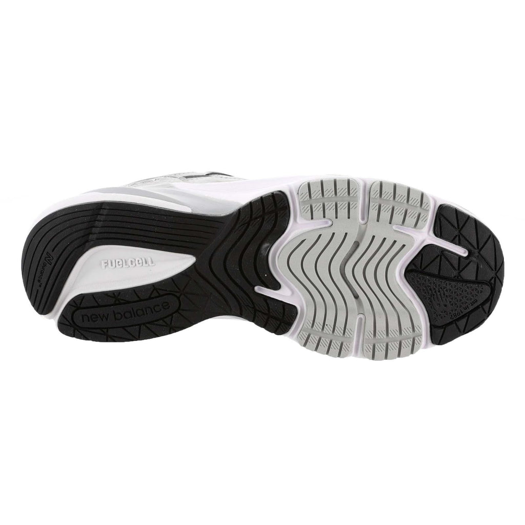 New Balance Womens FuelCell 990 V6Sneaker