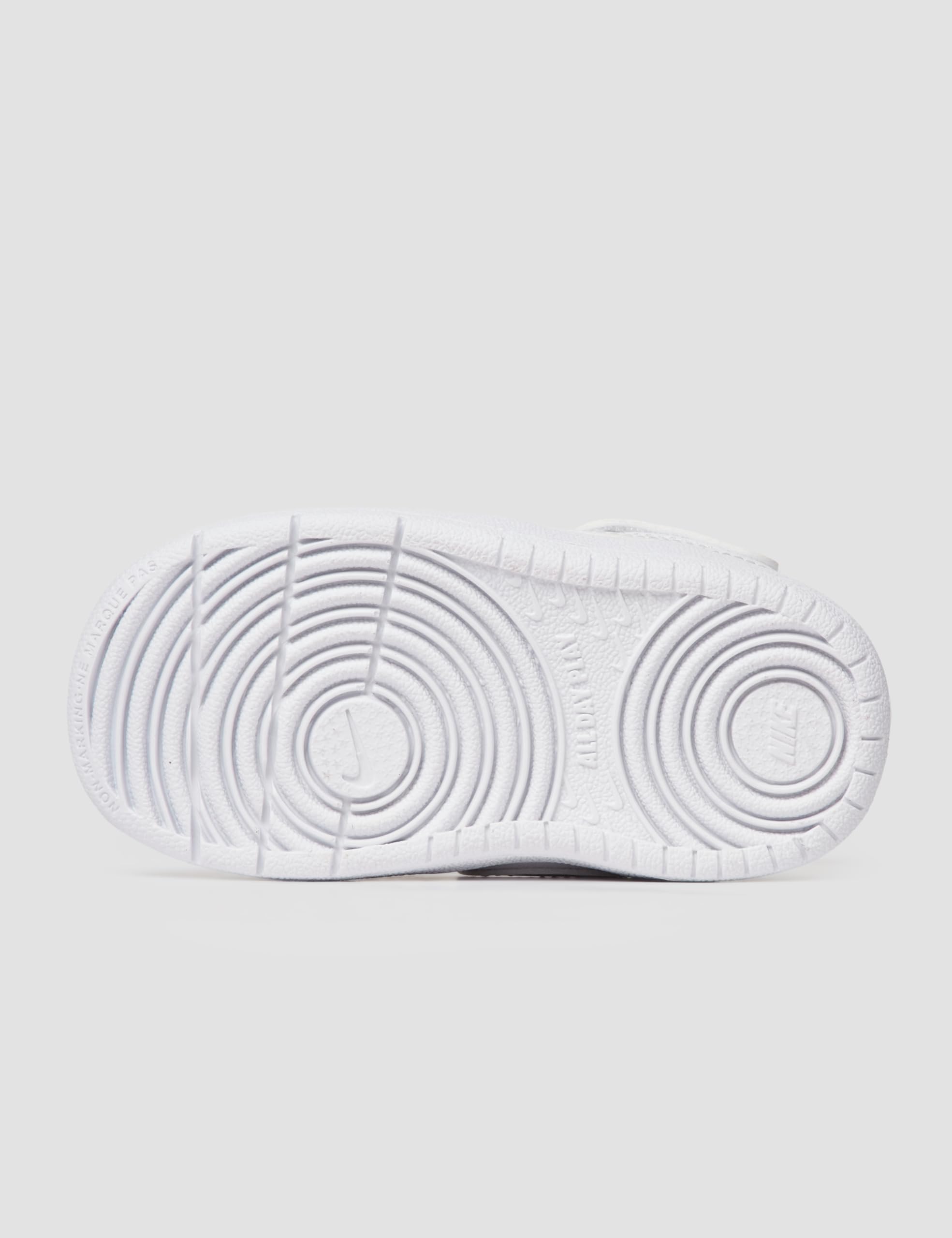 Nike Kids' Court Borough Mid 2 Shoes