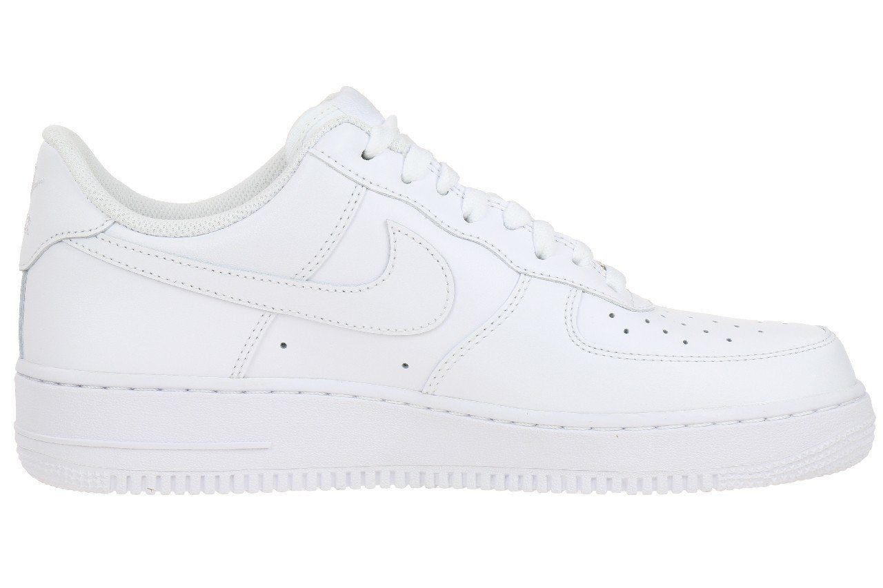 Nike Men's Air Force 1 '07 Sneaker