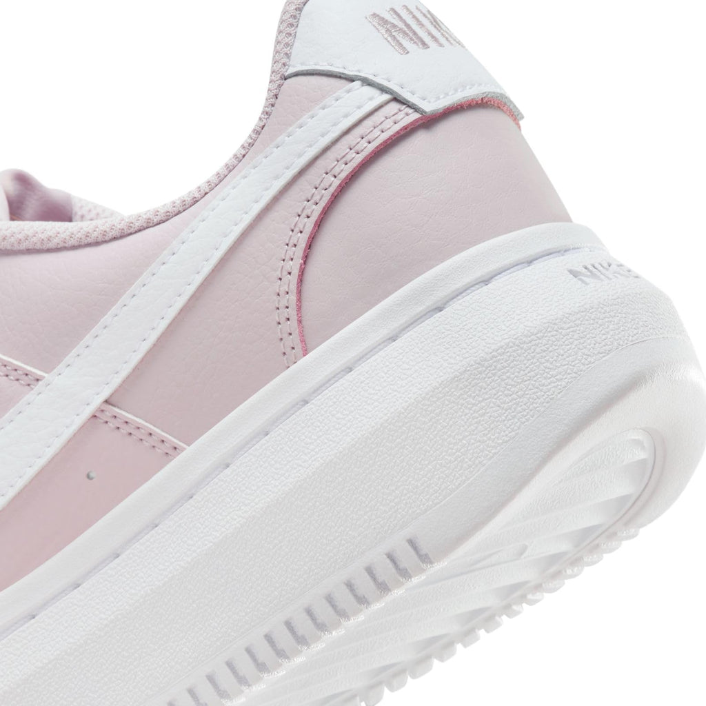 NIKE Women's Gymnastics Shoe