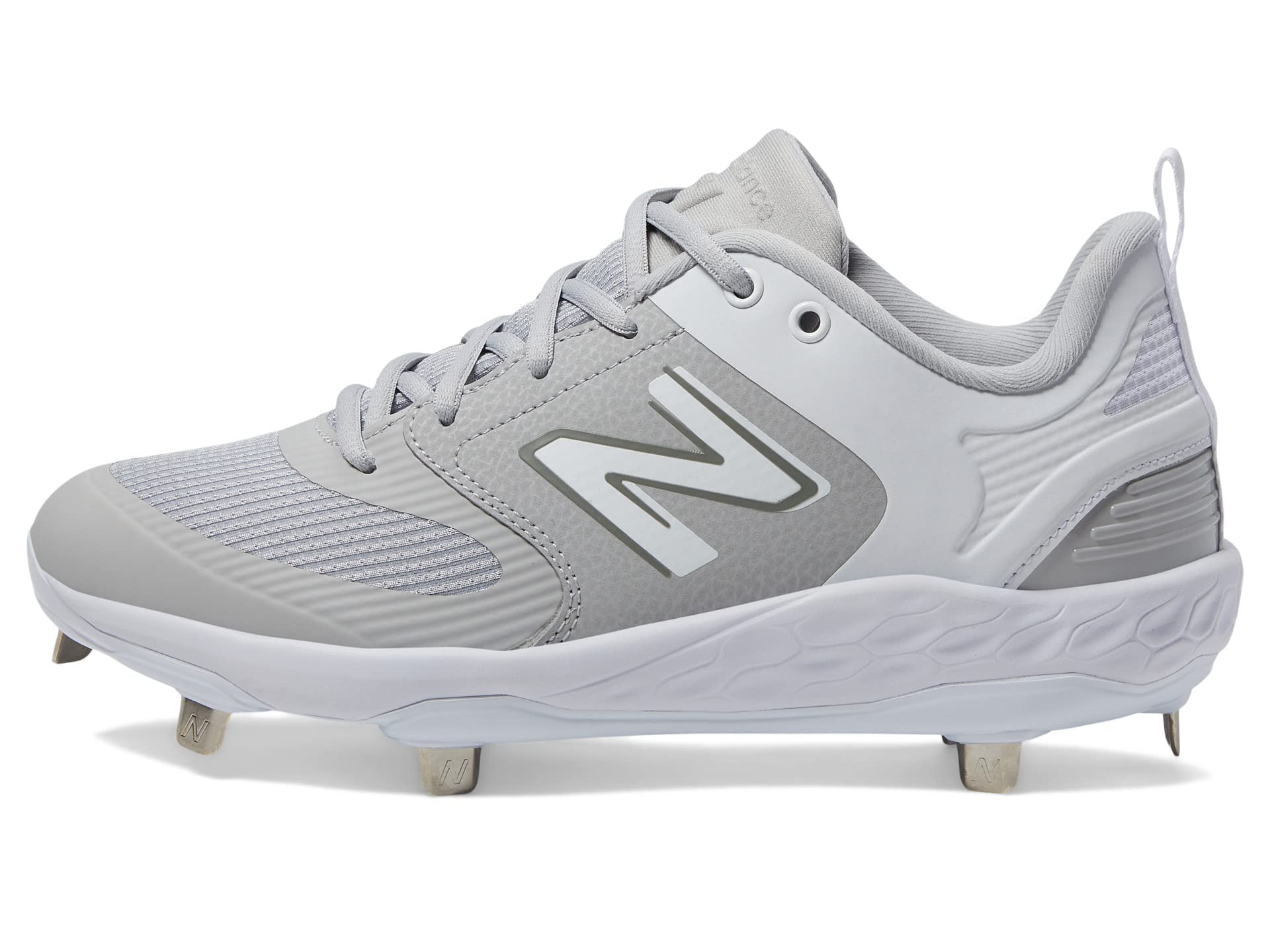 New Balance Women's Fresh Foam Velo V3 Softball Shoe