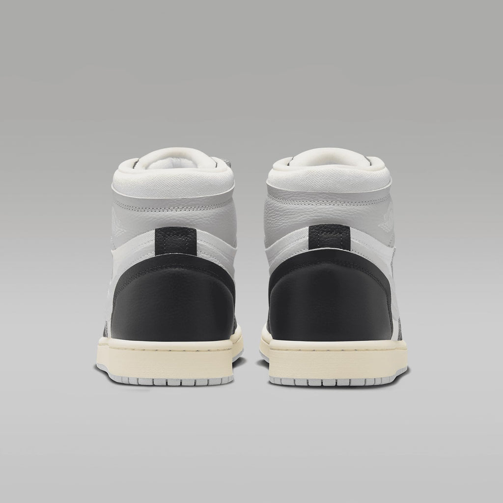 Nike Women's Air Jordan 1 Mid Shoes